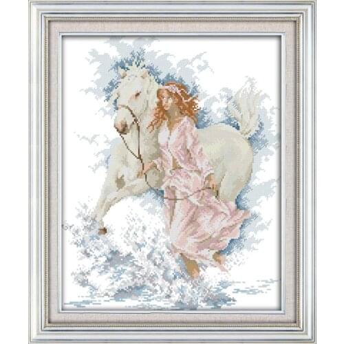 Girl Walking Horse Animal Pattern Cross Stitch Pattern Traditional Embroidery 11CT14CT Craft Needlework Home Decoration Painting