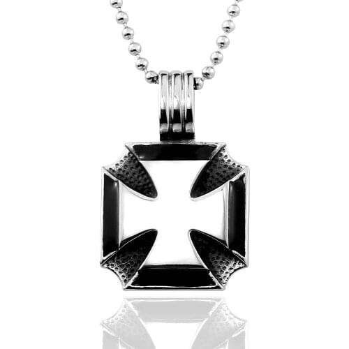 Cool design World War II Cross Pendants Necklace Stainless Steel chain fashion Jewelry For Man gift