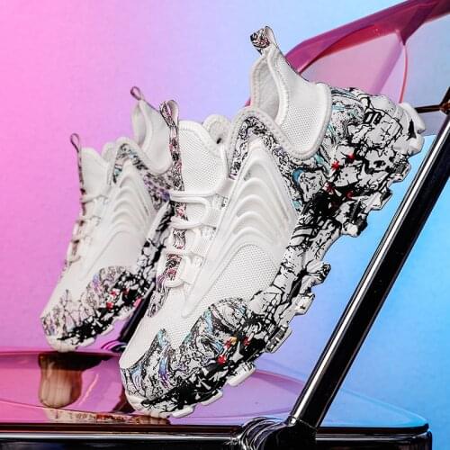 Summer Mesh Breathable Graffiti Clunky Sneaker Korean Fashion Catwalk Trend Orginal Dorky Dad Shoe Camouflage Anime Sock Shoes