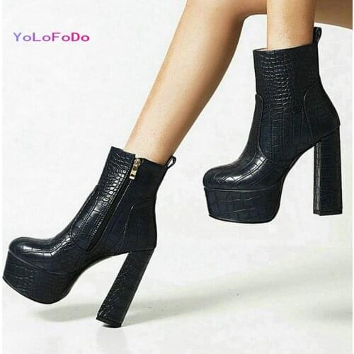 2021 Autumn Winter Women Ankle Boots Platform Square High Heel Ladies Boots Faux Leather Zipper Womens Boots Blue Yellow White