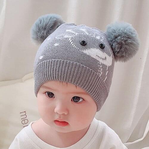 2020 new double ball deer baby cartoon knitted hat men and women baby autumn and winter warm hat newborn photography