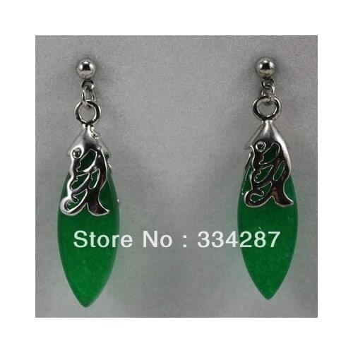 Stunning! Green jad Earring
