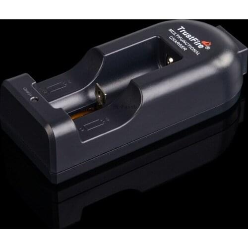TrustFire TR002 Multifunctional Lithium Battery Charger single for 18650 14500 10440 17670 18500 Battery