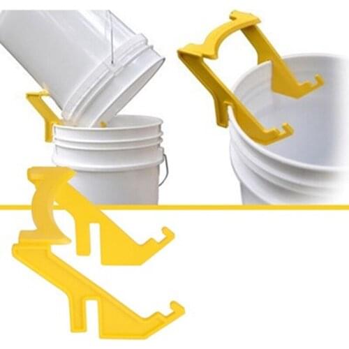 1PCS Beekeeping Accessies Honey Gallon Bucket Holder Plastic Bracket Rack Frame Grip Lift Bees Equipment Supplies
