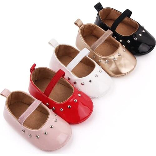 Soft Leather Baby Moccasins Shoes Newborn Rubber Sole First Walkers Floral Border Toddler Shoes Infant Girls Anti-slip Prewalker