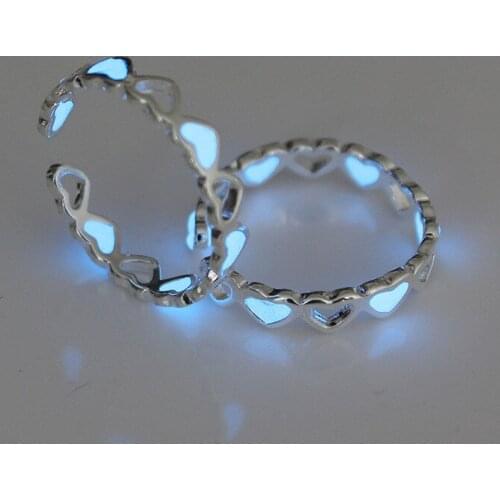 2021 New Hollow Out Love Ring Adjustable Heart-shaped Lovers Luminous Ring Creative Fashion Design Romantic Jewelry