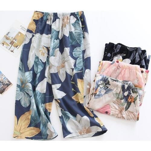 Summer 2021 womens new style 100% viscose shorts thin section big flowers casual cropped pants loose home pants womens bottoms