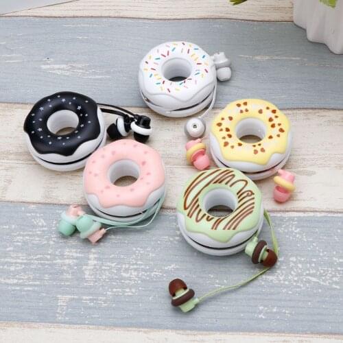Random Delivery Cute Donuts Macarons Earphones 3.5mm in-ear Stereo Earbuds for Kids iPhone MP3 Gifts