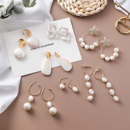 2020 New Womens Fashion Korean Acrylic Simulated Pearl Shell Metal Long Tassel Drop Earrings Sweety Jewelry For Women Gift