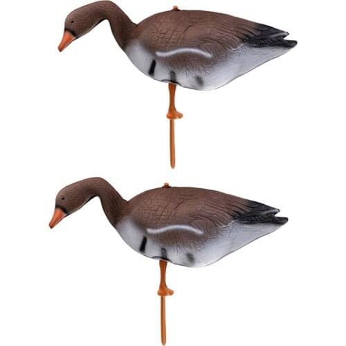 2pcs Goose Decoy Hunting Equipment Foldable Vivid Goose Decoy Bait with Foot Pole for Hunting Fishing