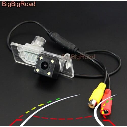 BigBigRoad Car Intelligent Dynamic Track Rear View Parking Camera For Land Rover Discovery 5 L462 Sport 2014 2015 2016 2017 2018