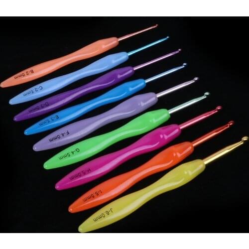 C5AD 9pcs Plastic Handle Aluminum Crochet Hooks Knitting Needles Kit Multicolor