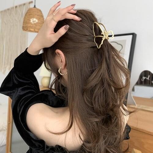 Woman Butterfly Metal Pearl Hair Claws Hair Accessories Chic Barrettes Hair Clip Ladies Hairgrip Headwear Girls Ornaments Crab