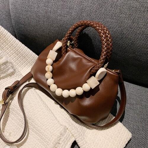 Vintage Shoulder Messenger Bag Pleated Small Totes With Woven Handle 2022 New High-quality PU Leather Womens Designer Handbag