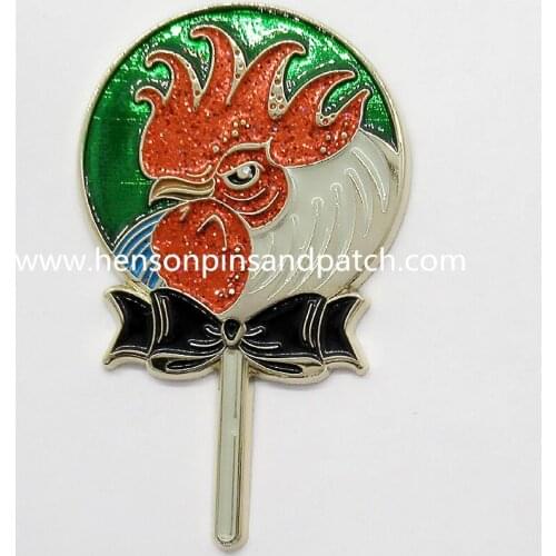 Custom soft enamel cut out cock glitter pin badge, rooster pin badge