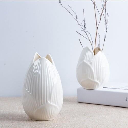 Creative Lotus Ceramic Vase White Porcelain Flower Pot Desk Aesthetic Decorativo Minimalist Room Home Decoration Accessories