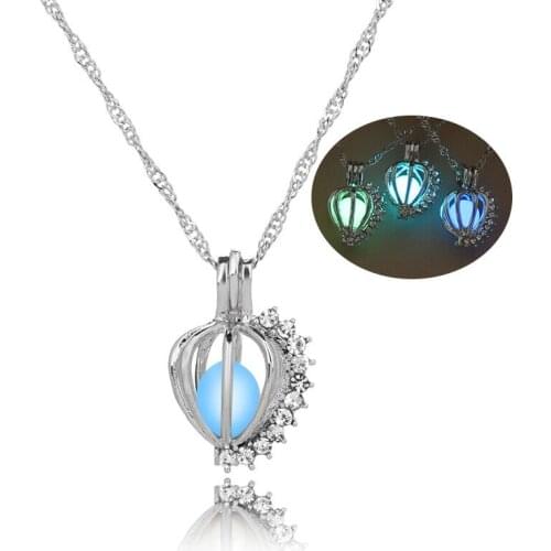 2021 New Women Luminous Necklace Oyster Pearl Necklace Glowing Hollow Simple Lovers Diy Pendant Female Men Necklaces Gift