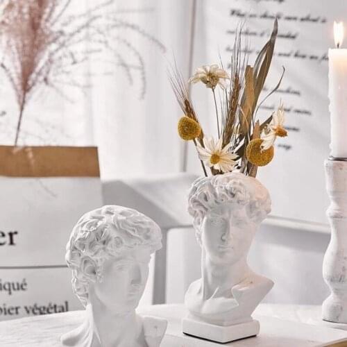 Ins Retro Vase Mini Cute Plaster Statue Of David Makeup Brush Pen Holder Arrangement Decoration Storage Bucket Shooting Props