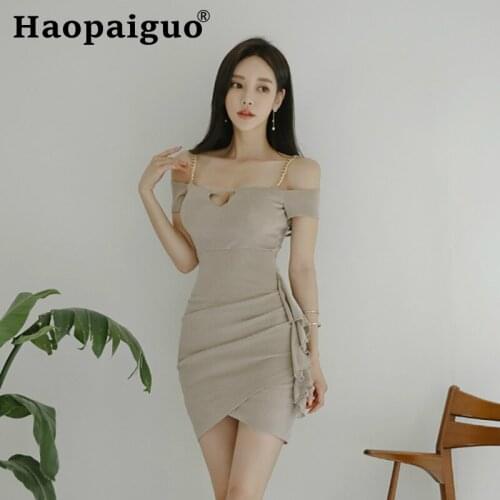 2019 Summer Mini Dress Club Wear for Ladies Metal Spaghetti Strap Ruffles Sexy Party Dress Women Solid Bodycon Wrap Ladies Dress