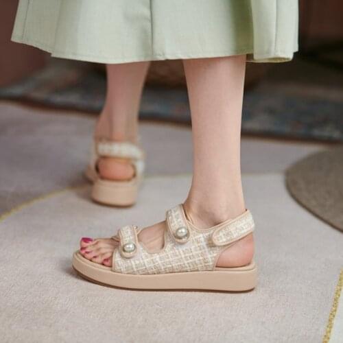 2021 Summer Shoes Women Checked Cotton Fabric Leather Platform Women Sandals Ankle Strap Comfortable Low Heel Sandals for Women