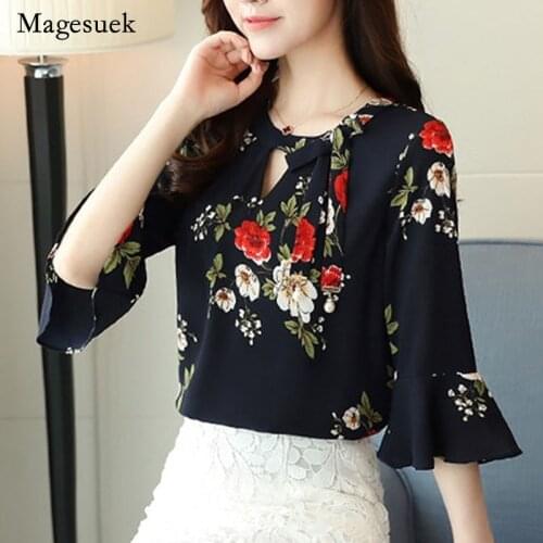 Casual Flare Sleeve Flower 2020 New Printing Women Blouses Shirt Chiffon Womens Clothing V Collar Bow Women Tops Blusas D278 30