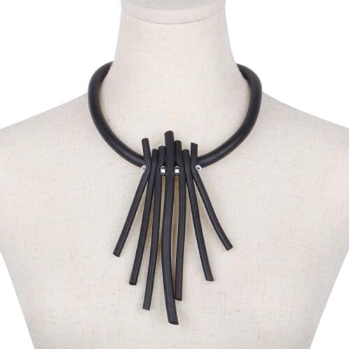 YD&YDBZ New Tassel Short Necklace Female Hyperbole Bead Metal Pendant Necklaces Handmade Rubber Material Sweater Chain Jewelry