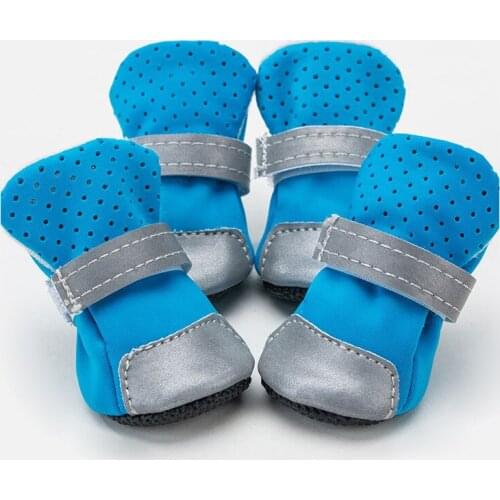 European and American dog shoes comfortable and breathable pet shoes European and American style dog pet shoes