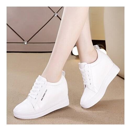Women Shoes 2020 New Autumn Waterproof Wedges Woman Casual Shoes Platform Heels Female Leisure Black & White Women Sneakers