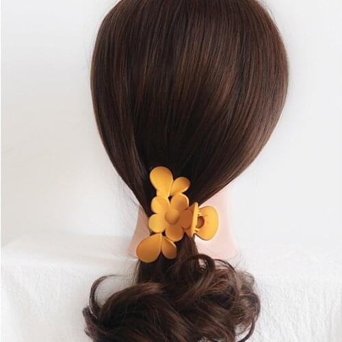 Matte Flowers Petals Small Clip Claw Clip Strong Hold Hair Clamps Hair Clip Ladies Hair Accessories For Women