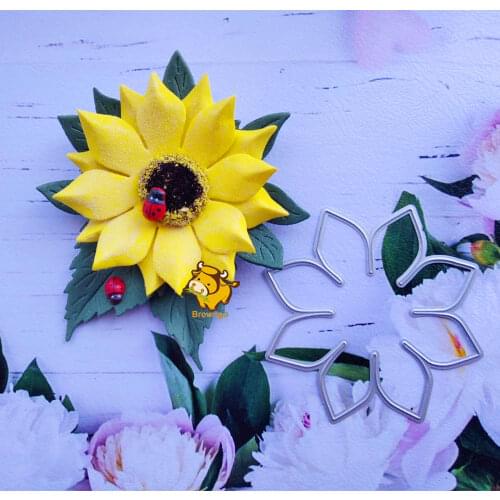 New Design Flower Metal Cutting Dies Stencils Template for DIY Scrapbooking Die Cuts Paper Cards Making Craft Dies Cut Die 2020