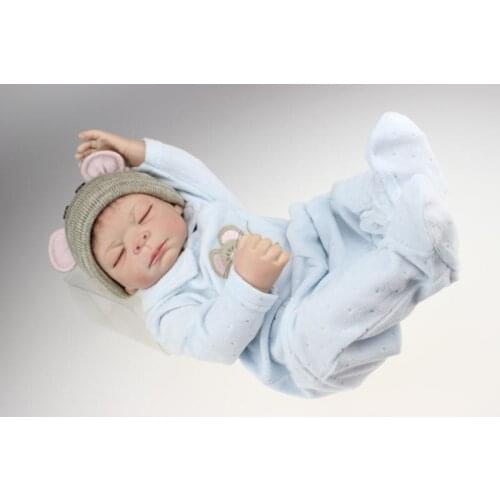 NEWdesign hotsale lifelike rebornbabydoll wholesalesoft real touch babydolls fashion frozendoll Christmas gift one yaer old gift