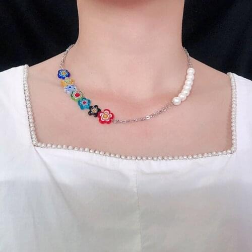 HANGZHI 2021 NEW Korean colored glaze color small flower stitching pearl chain necklace simple fashion jewelry