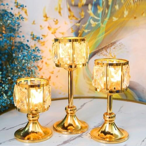 Metal Votive Tealight Crystal Candle Holder for Candlelight Room Home Decorative Tabletop Wedding Party Events Dinner Ornament