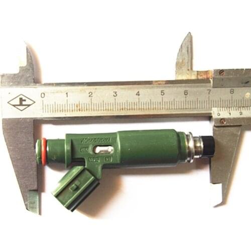 Petrol Gas Fuel Injector 23209-22040 Fits FOR TOYOTA CELICA AVENSIS VVTI 1.8 2000-2008