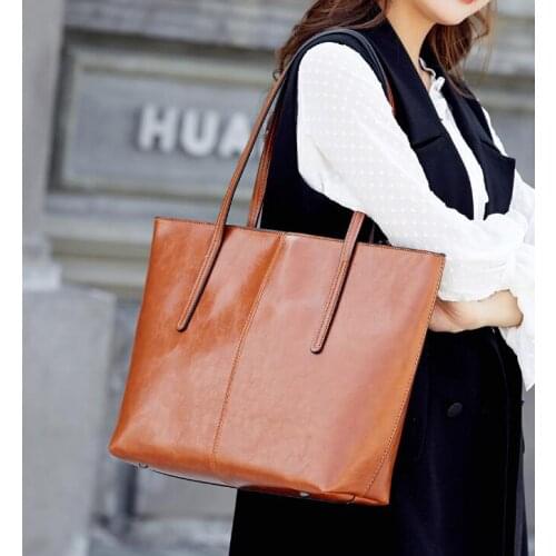 Womens bag 2020 new European and American fashion large capacity oil wax leather Single Shoulder Bag Tote Bags