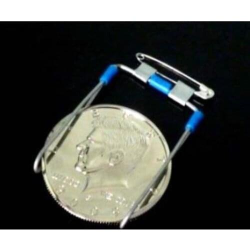 Free Shipping 2 Pcs/Lot Big Coin Clip - Magic Trick,Stage Magic,Close Up Magia Props,Fire,Comedy,Magic Accessories,Gimmick