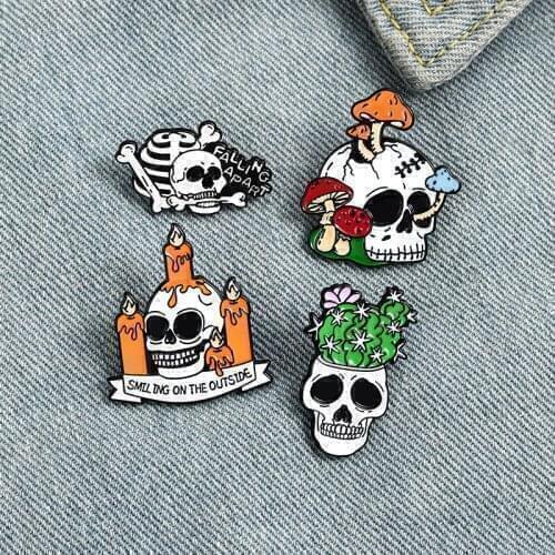 Skull head creative Brooch Scary Halloween Costume Enamel Lapel Pin candle Mushroom Cactus skeleton Crossed bone Punk Badge Gift