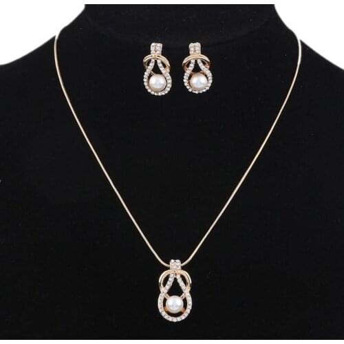 Fashion Trendy Jewelry Sets Golden Plated Imitation Pearl Crystal Necklace Earrings Bride Jewelry Set Free Shipping