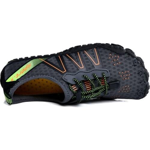 Aqua Shoes2020 Water Shoes Quick Dry River Sea Diving Swimming Men Sneakers Barefoot Outdoor Beach Sandals Upstream Big size 46