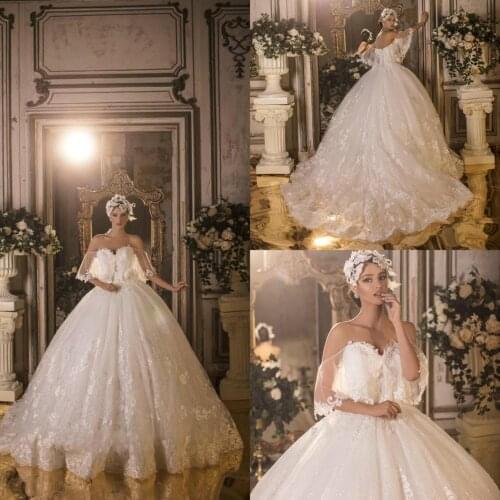2020 New Arabic Ball Gown Wedding Dresses Lace Off Shoulder Appliques Bridal Gowns Puffy Sweep Train Bride vestidos de novia