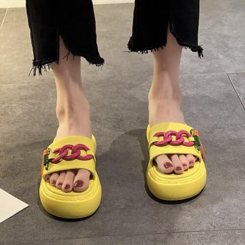 Fashion Sandals and Slippers for Womens Outer Wear 2021 Summer New Style Trendy Thick Bottom Solid Color White Flip-flops