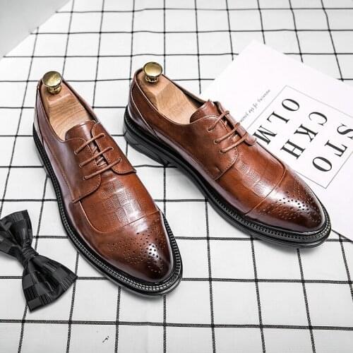 Classic Formal Shoes Men Dress Leather Shoes Casual Fashion Mens Shoes Retro Pointed Toe Oxfords For Men Wedding Male Footwear