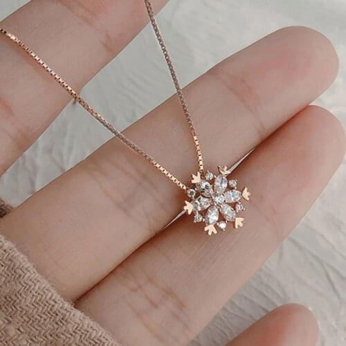 925 silver sparkle diamond Snowflake Necklace popular design womens trendy clavicle chain