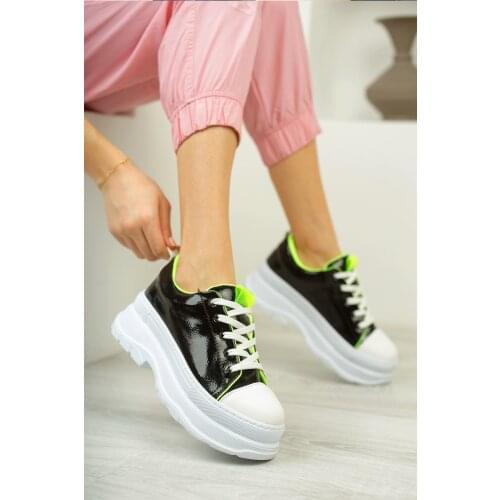 2021 New Spring Summer Woman White Black Breathable Running Outdoor Comport Casual Fashion Stylish Sport Sneakers Quality Shoes