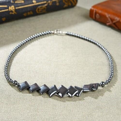 Black Natural Hematite Stone Strand Necklace for Women Exquisite Pendant Choker Necklaces Fashion Collar Gifts Short Chain B422