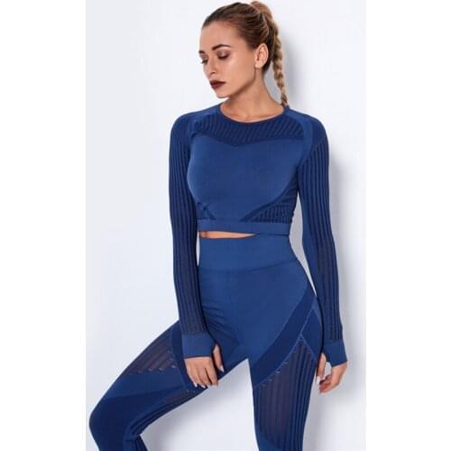 Women Gym Seamless Long Sleeve Crop Top Fitness Shirts with Thumb Hole Running Fitness Workout Shirts Female Casual Sweatshirt