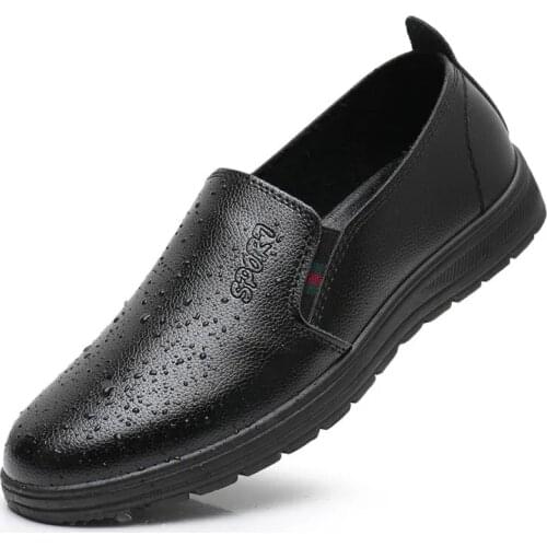 New Mens Leather Shoes Business Fashion Casual Shoes Comfortable Lazy Soft Leather Driving Shoes Kitchen Chef Work Shoes
