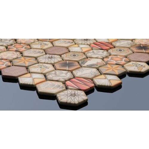 B and q mosaic tiles FBDJ 94