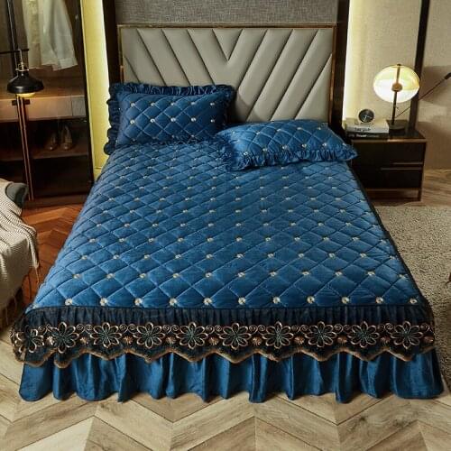 2020 new Plush fabric Quilting with cotton Bed spread Fitted Sheet Pillowcases 2/3 pcs Embroidered lace Princess bedding