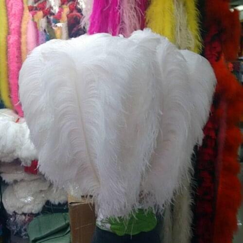 As white as snow 50 PCS ostrich feather white ostrich plumage 60-65cm/24-26 inches wedding performance art plumes decoration